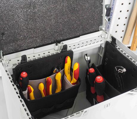 crédit TANOS-Blakläder-ToolRig